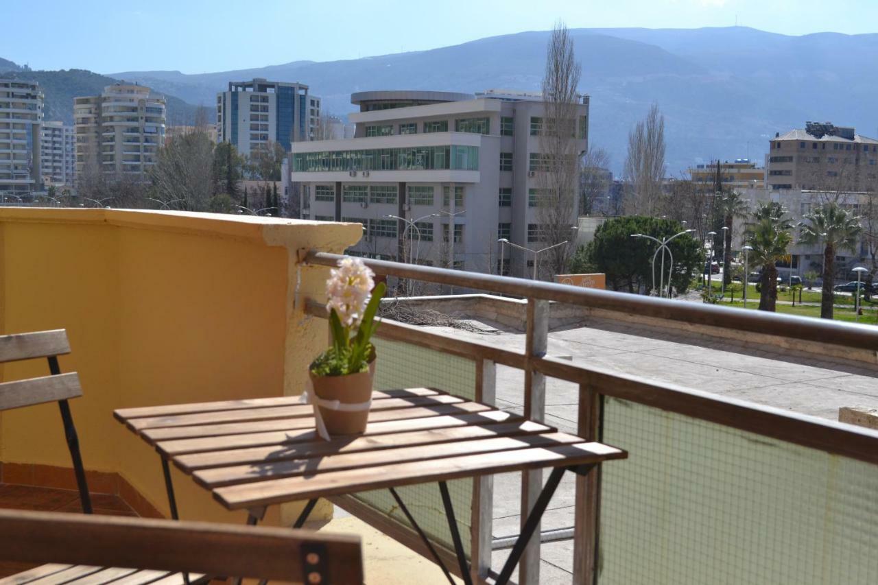 Central 5 Bedrooms Apartment Partial Seaview Влёра Экстерьер фото